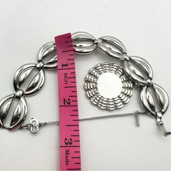 Monet Medallion Bracelet Silver tone Vintage Retro Chunky Maximalism Statement - Picture 7 of 10